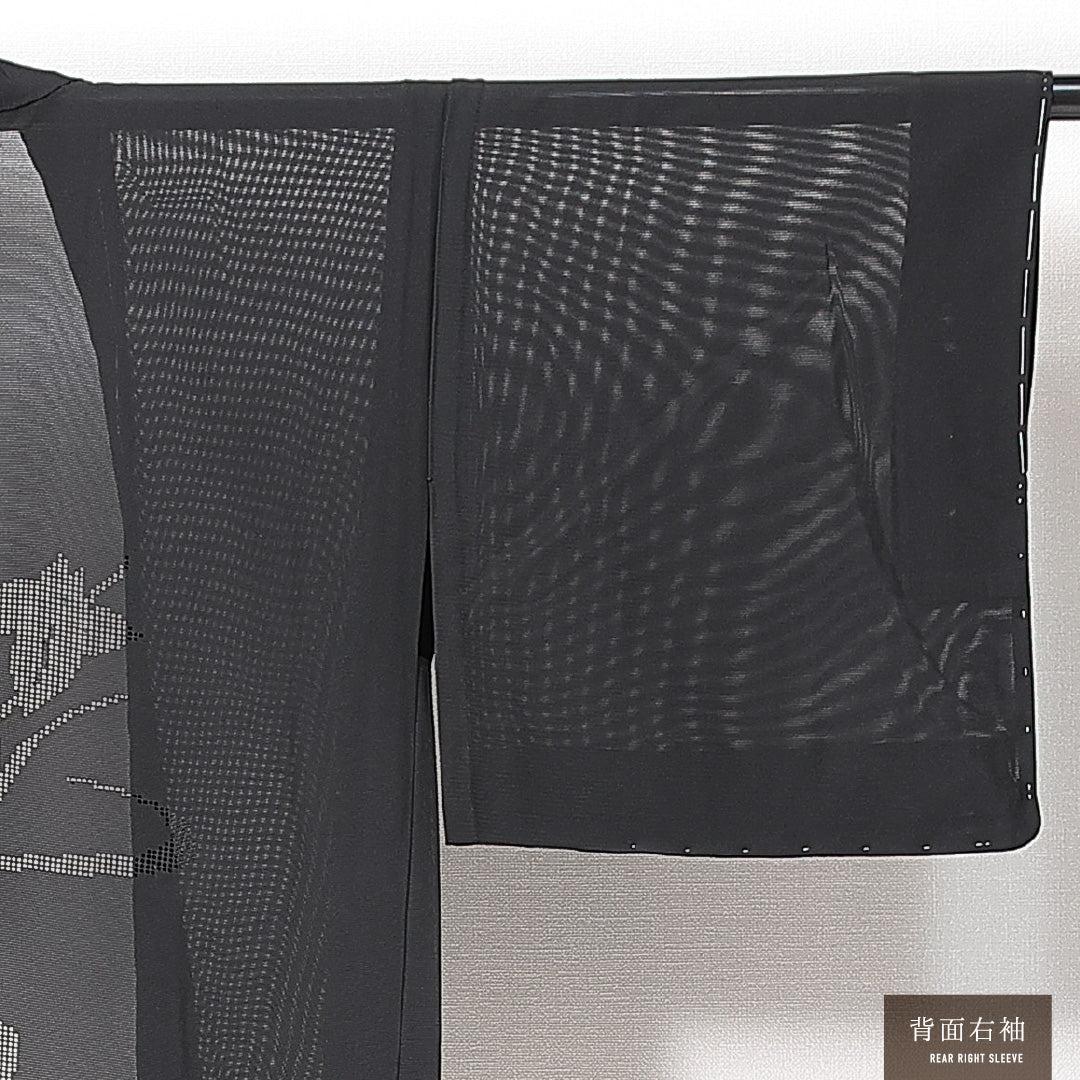 新古品 黒羽織 夏物 絽 身丈78cm 裄丈62cm 正絹 Nランク Sサイズ 一つ紋（三つ割桔梗） セミフォーマル 絵羽羽織 もじり織 菖蒲 しつけ糸 黒系 1217-14686