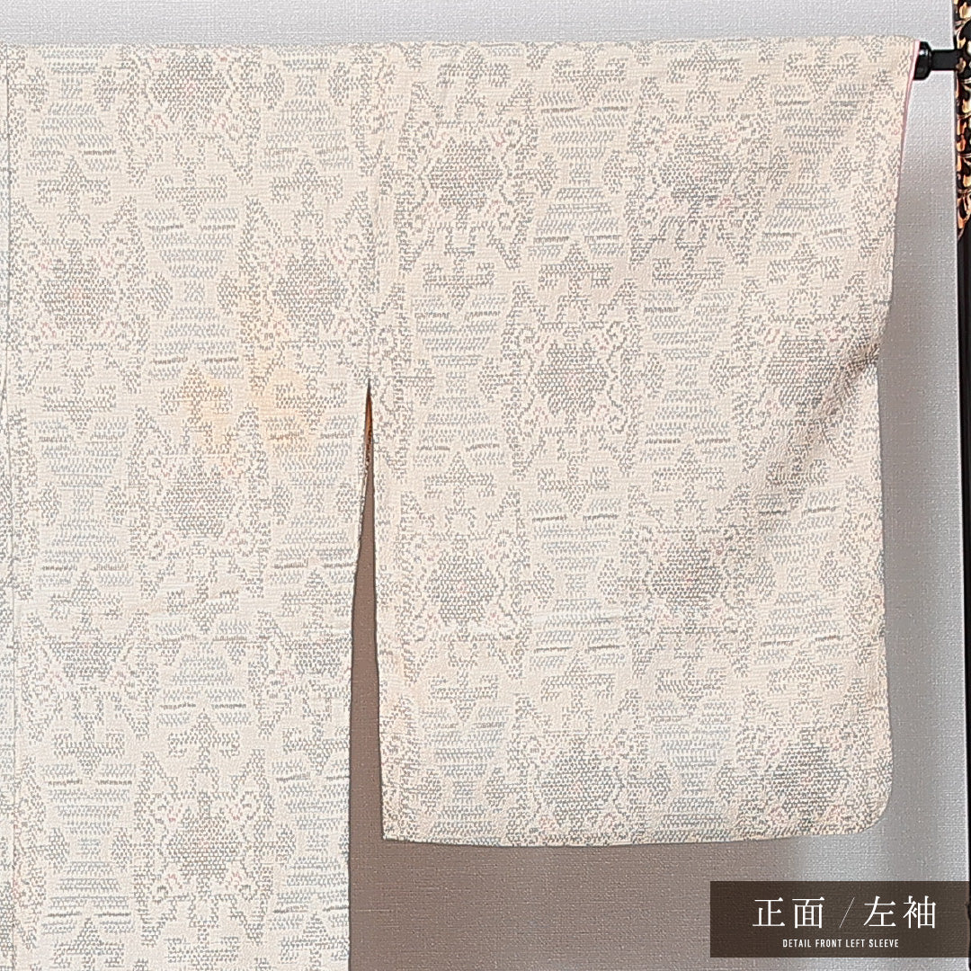 紬 袷 身丈156cm 裄丈66cm 正絹 Bランク カジュアル 広衿 Mサイズ アラベスク文様 クリーム系 HP 1223-14793