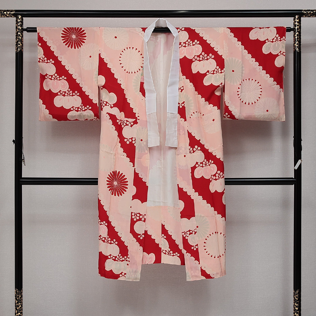 アンティーク 長襦袢 無双袖 身丈123cm 裄丈62cm Aランク 正絹 Sサイズ 吉祥文様 レトロ 大正ロマン ピンク系 1229-14485