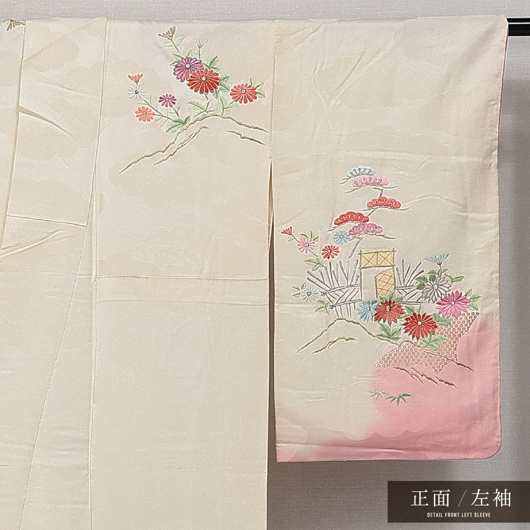訪問着 袷 身丈161cm 裄丈63cm 正絹 Cランク セミフォーマル 広衿 Lサイズ 金駒刺繍 牡丹 松 クリーム系 LP 1217-14580