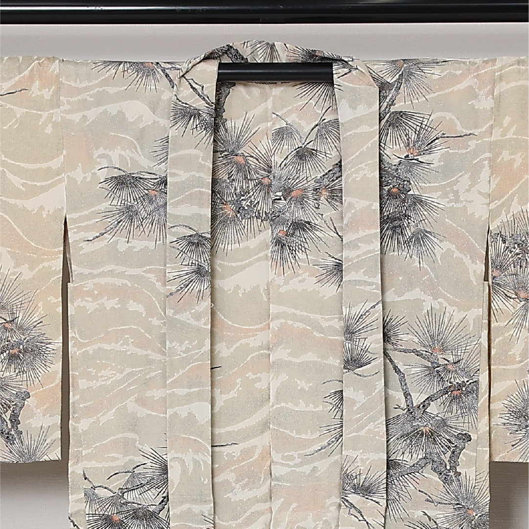 羽織 袷 身丈82cm 裄丈63cm 正絹 Sランク カジュアル Sサイズ 松 クリーム系 RP 1232-12766