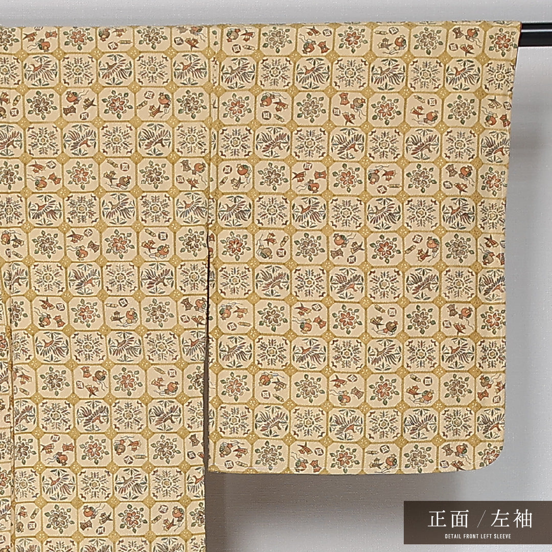 小紋 袷 身丈150cm 裄丈64cm 正絹 Aランク インフォーマル バチ衿 Sサイズ 金彩 蜀江 鳳凰 花鳥風月 黄系 HP 1221-11994