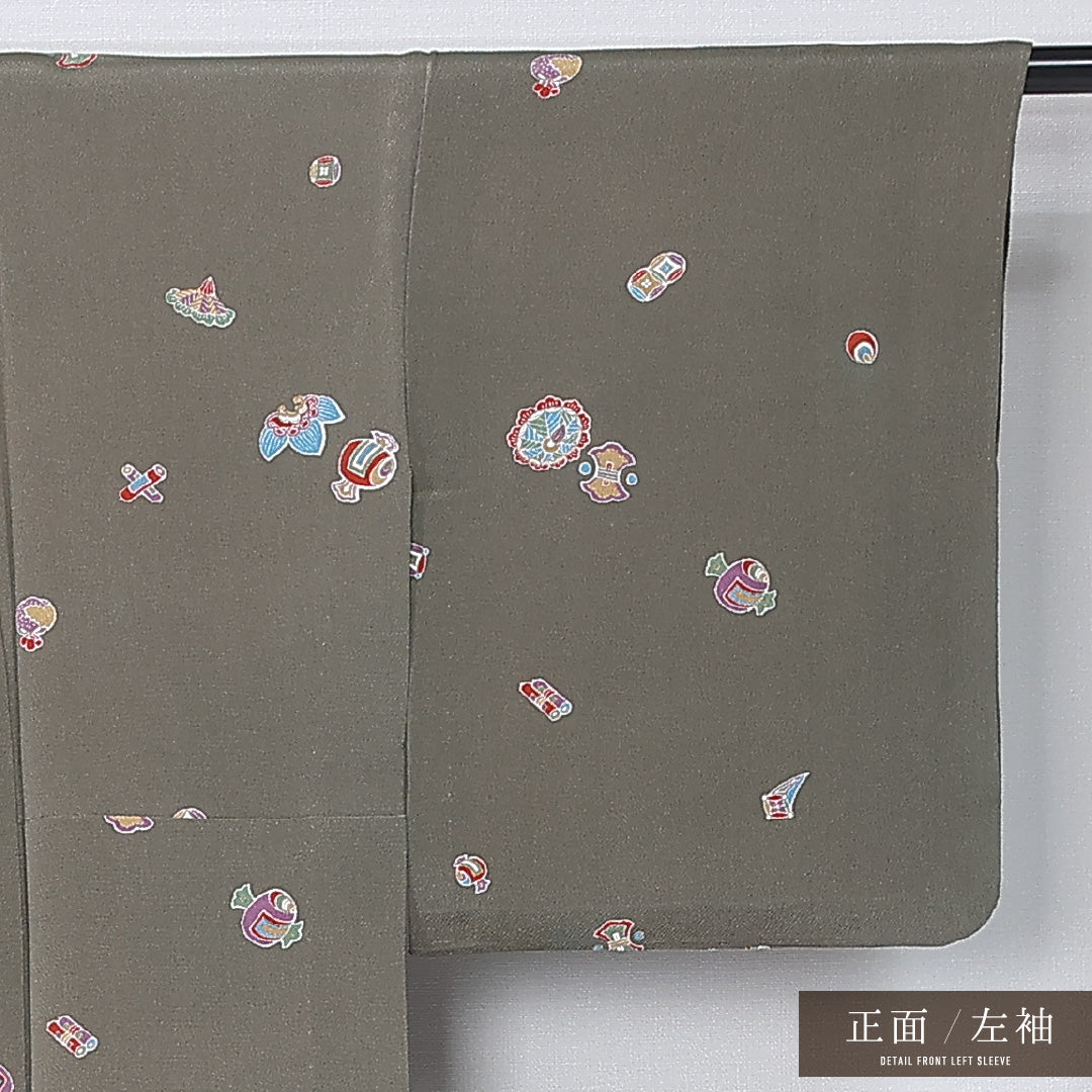 小紋 身丈150cm 裄丈63cm Aランク S 正絹 単衣 広衿 織り出し 金駒刺繍 宝尽くし カジュアル 緑系 1215-12307