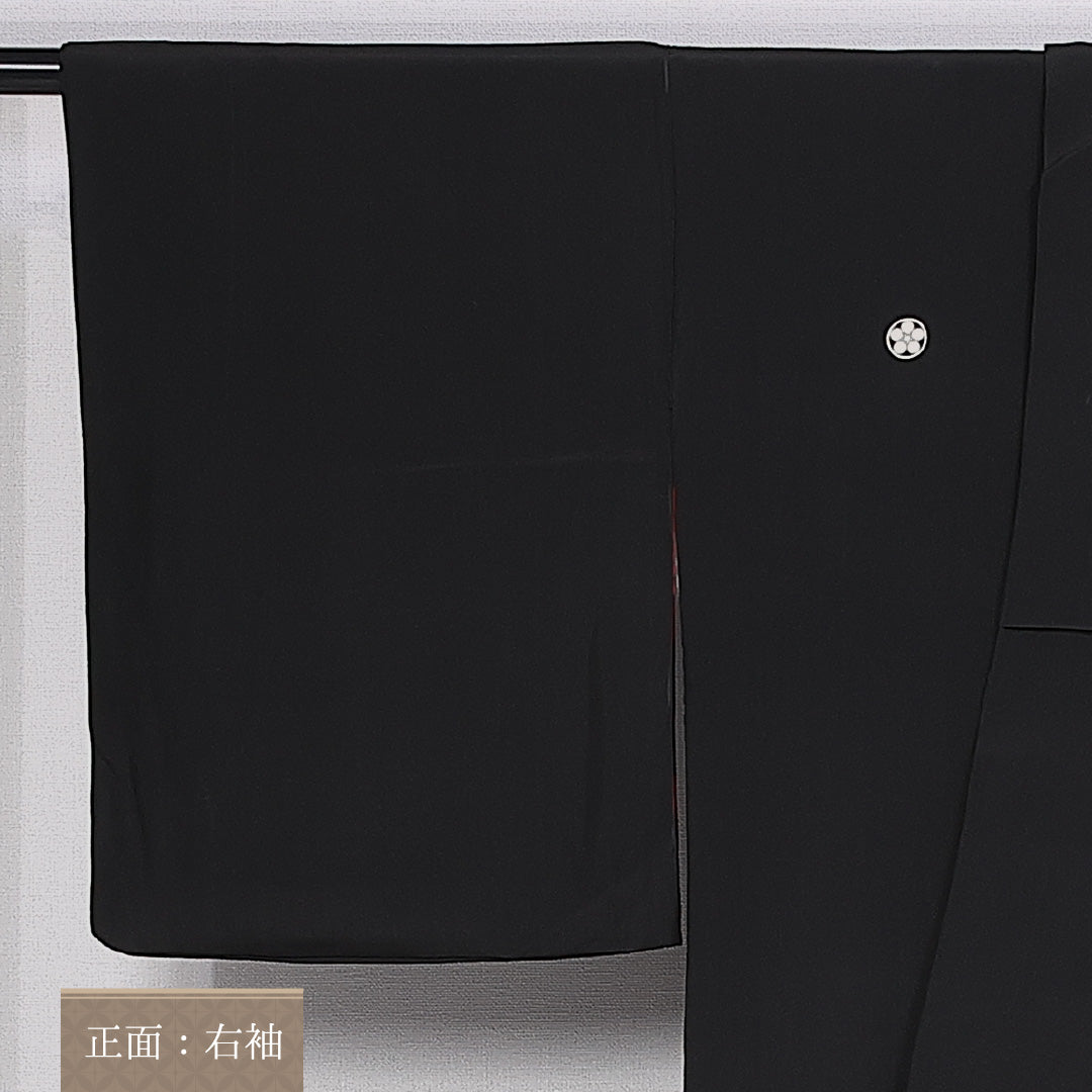 アンティーク 黒留袖 五つ紋 丸に梅鉢 身丈155cm 裄丈62cm Aランク 正絹 袷 広衿 M 金駒刺繍 吉祥文様 梅 松 黒系 1211-F0333