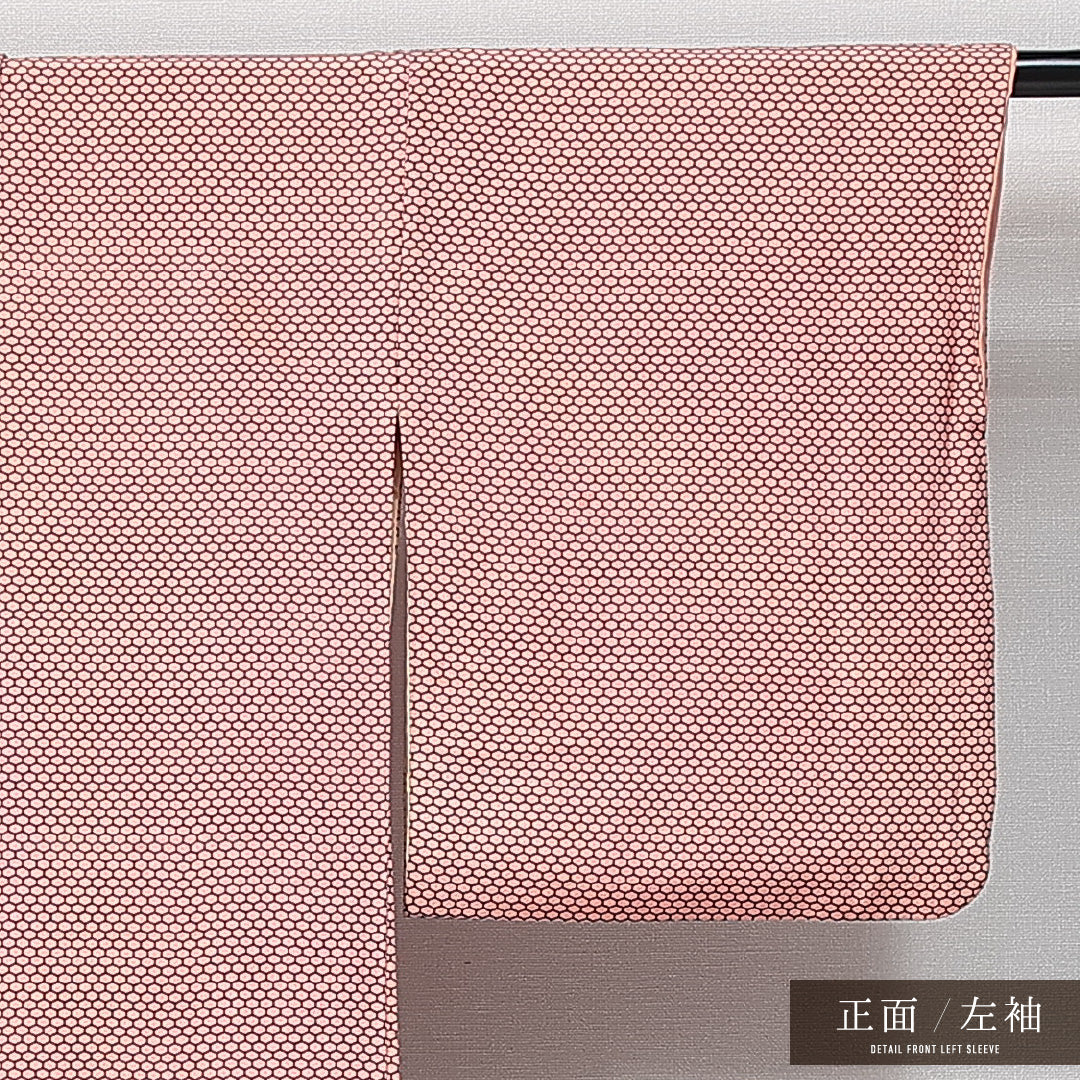小紋 袷 身丈153cm 裄丈64cm 正絹 Cランク インフォーマル バチ衿 Sサイズ 亀甲 ピンク系 HP 1221-14733