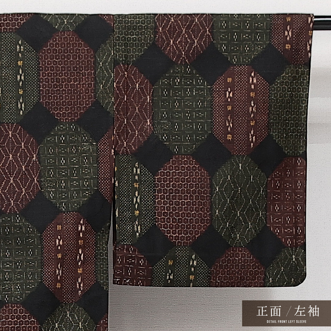 洗える着物 ウールの紬 単衣 身丈152cm 裄丈63cm ウール Sランク カジュアル バチ衿 Sサイズ 創作柄 緑系 RP 1223-14258