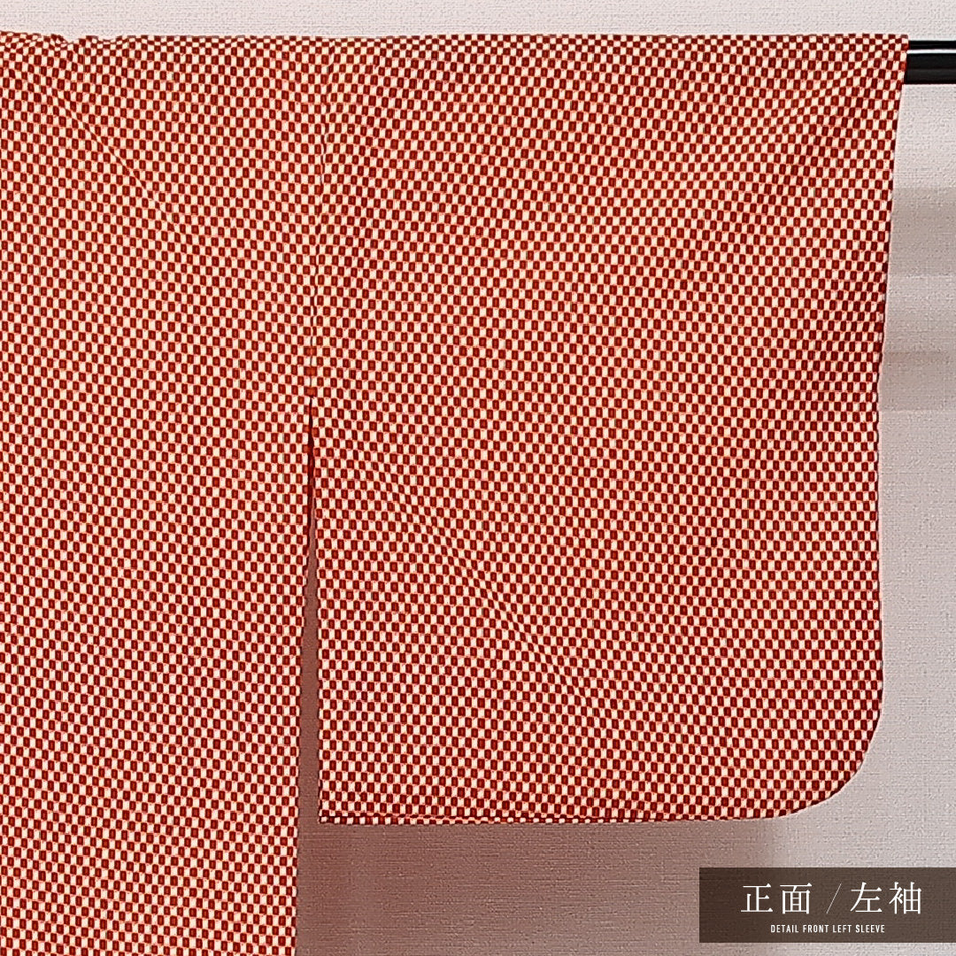 洗える着物 ウールの紬 単衣 身丈152cm 裄丈61cm ウール Sランク カジュアル バチ衿 Sサイズ 格子 朱系 RP 1223-14218