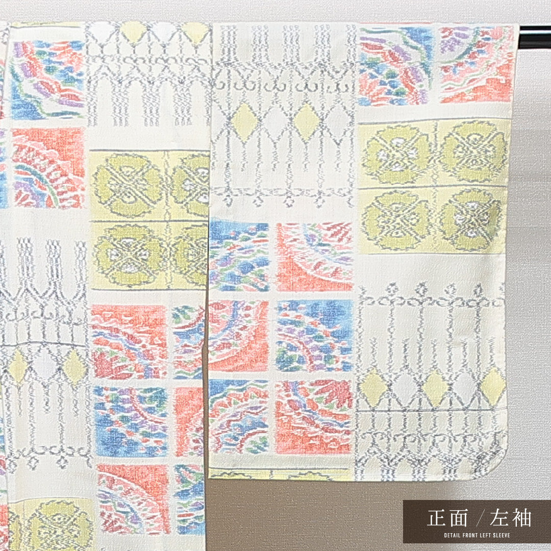 紬 単衣 身丈151cm 裄丈61cm 正絹 Sランク Sサイズ バチ衿 カジュアル 肩当て 抽象柄 クリーム系 1216-14862