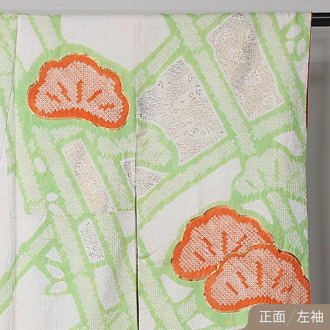 振袖 （総絞り） 身丈161cm 裄丈64cm Sランク 正絹 袷 広衿 L 金駒刺繍 吉祥文様 松 フォーマル 古典的 爽やか クリーム系 1213-F0498