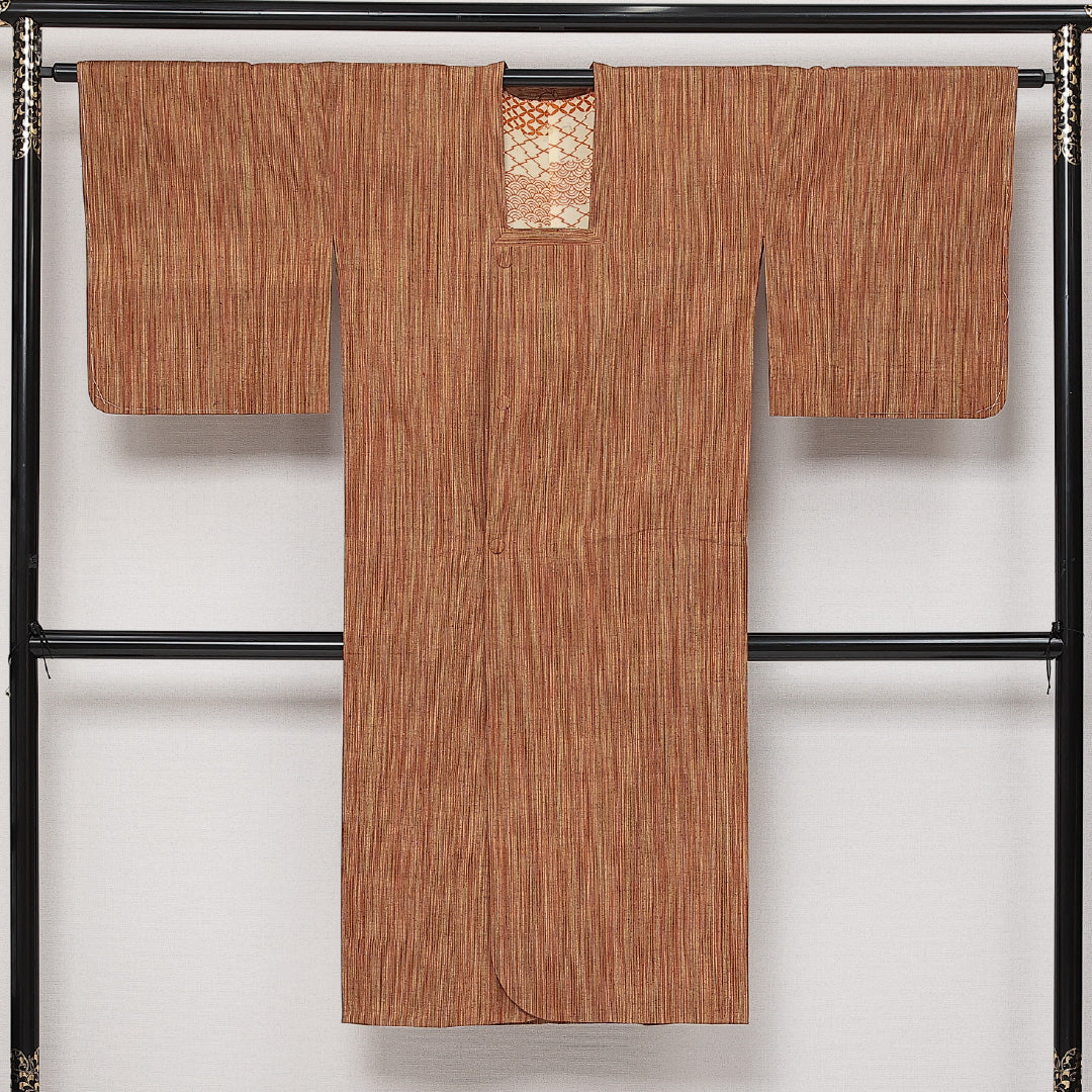 未使用品 道行コート 袷 身丈129cm 裄丈66cm 正絹 Nランク セミフォーマル Mサイズ 紐あり ポケットあり しつけ糸 茶系 RP 1237-13844