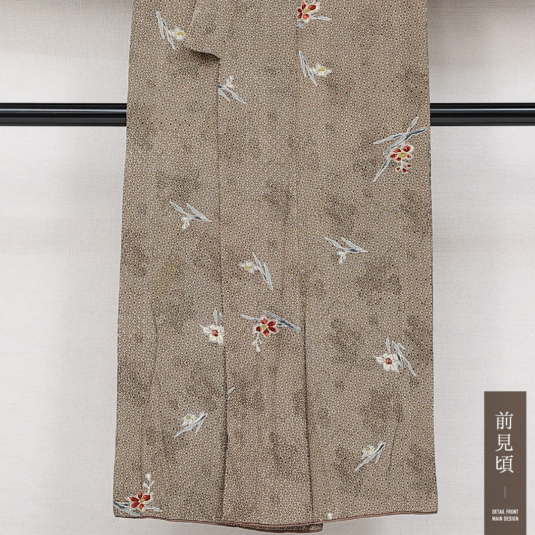 アンティーク 小紋 (錦紗) 袷 身丈144cm 裄丈61cm 正絹 Aランク 紋意匠 (花柄) バチ衿 XSサイズ 金彩 花柄 茶系 RP 1221-14615