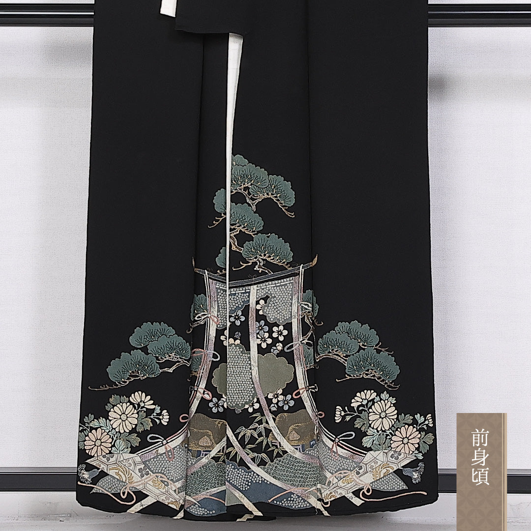 アンティーク 黒留袖 五つ紋 丸割三引 身丈154cm 裄丈61cm Cランク 正絹 袷 比翼 広衿 S 几帳 松 松 黒系 1211-F0311