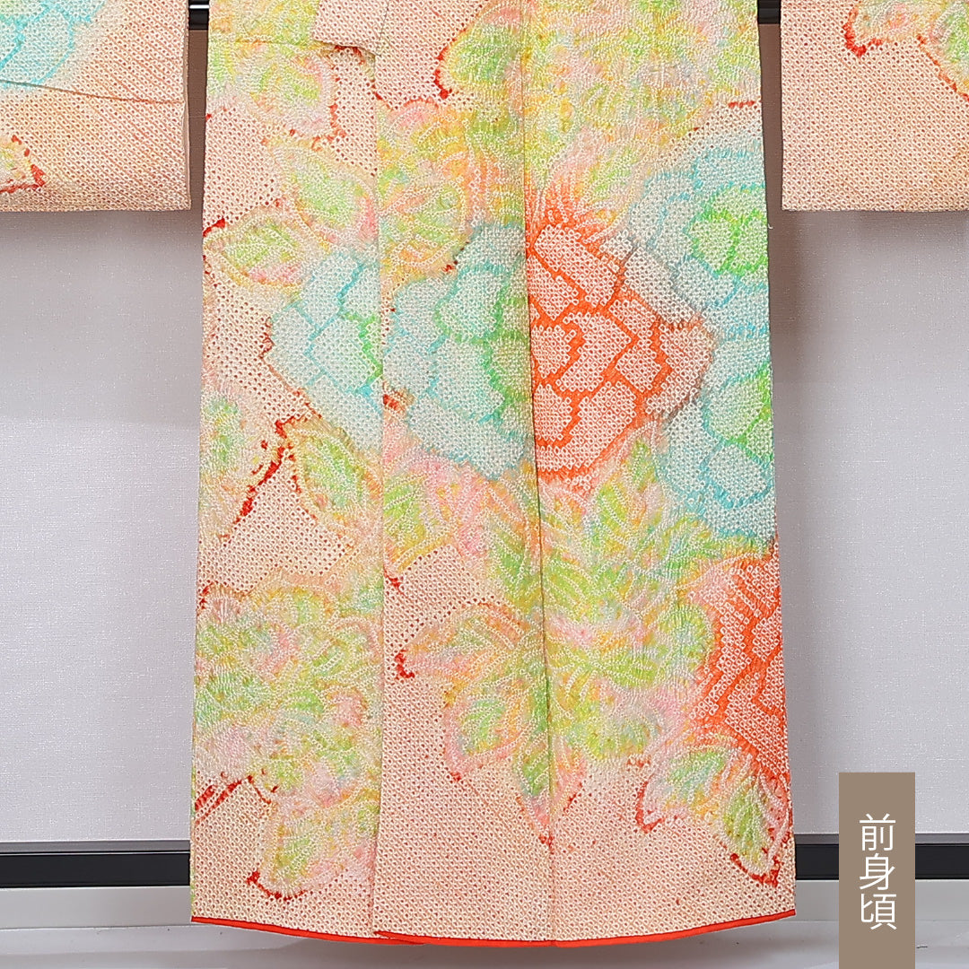 振袖 （総絞り） 身丈157cm 裄丈65cm Bランク 正絹 袷 バチ衿 M 牡丹 フォーマル 古典的 優しい 朱系 1213-F0458