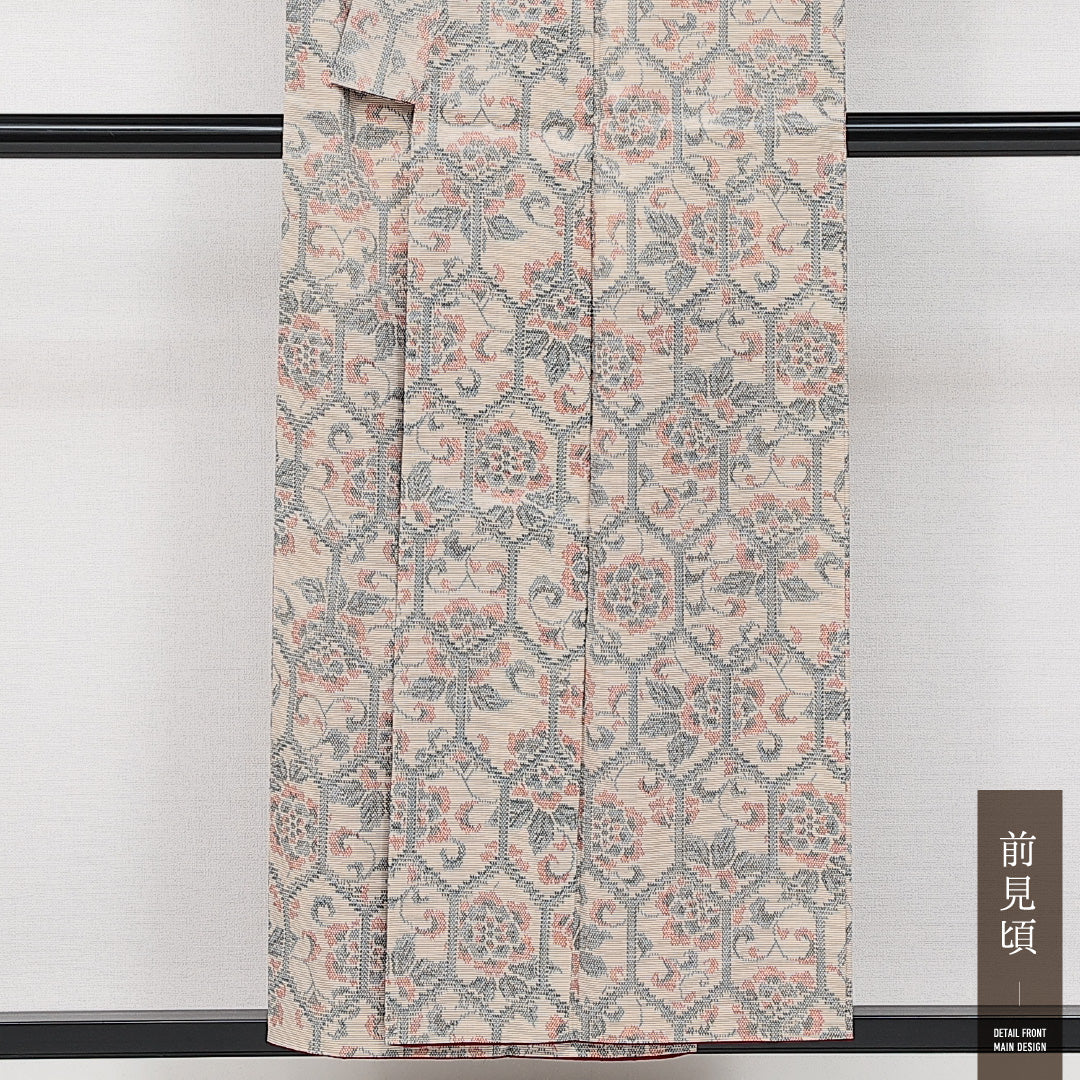 紬 袷 身丈153cm 裄丈61cm 正絹 Sランク カジュアル バチ衿 Sサイズ 唐草牡丹 亀甲 クリーム系 RP 1223-14605