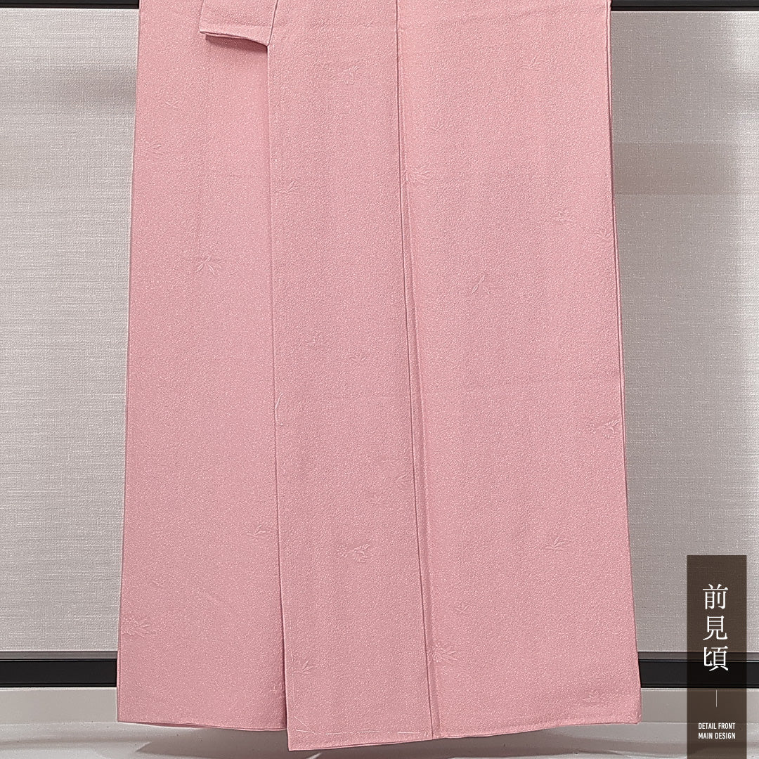 新古品 色無地 洗える着物 袷 身丈157cm 裄丈62cm ポリエステル Nランク Mサイズ バチ衿 一つ紋（中陰五三桐） セミフォーマル 紋意匠 尾長鳥 ピンク系 1214-14833