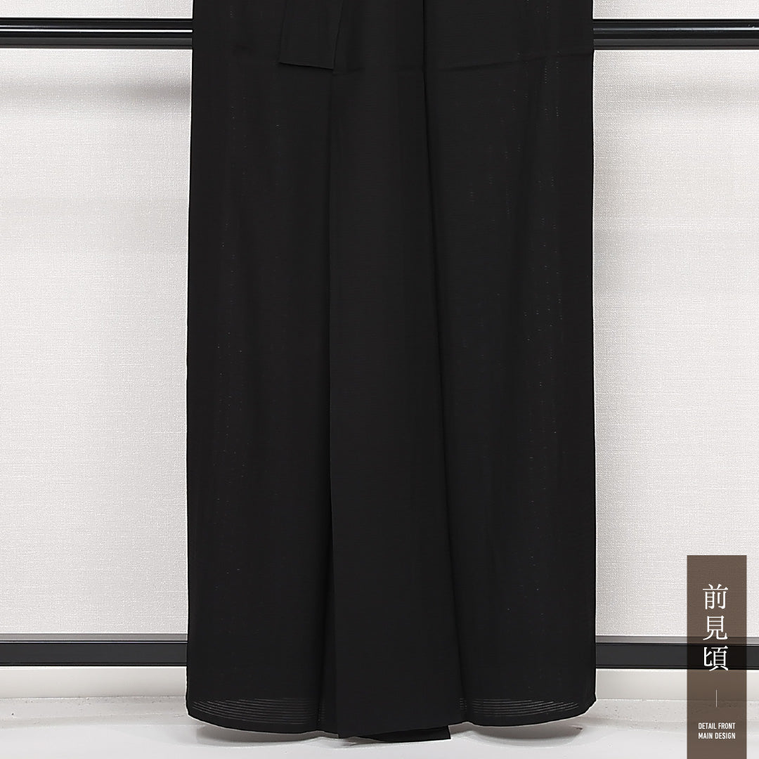 未使用品 黒紋付 五つ紋 丸に向かい蝶 身丈158.5cm 裄丈65.5cm Nランク 正絹 夏物 バチ衿 M しつけ糸 フォーマル 黒系 1299-F0555