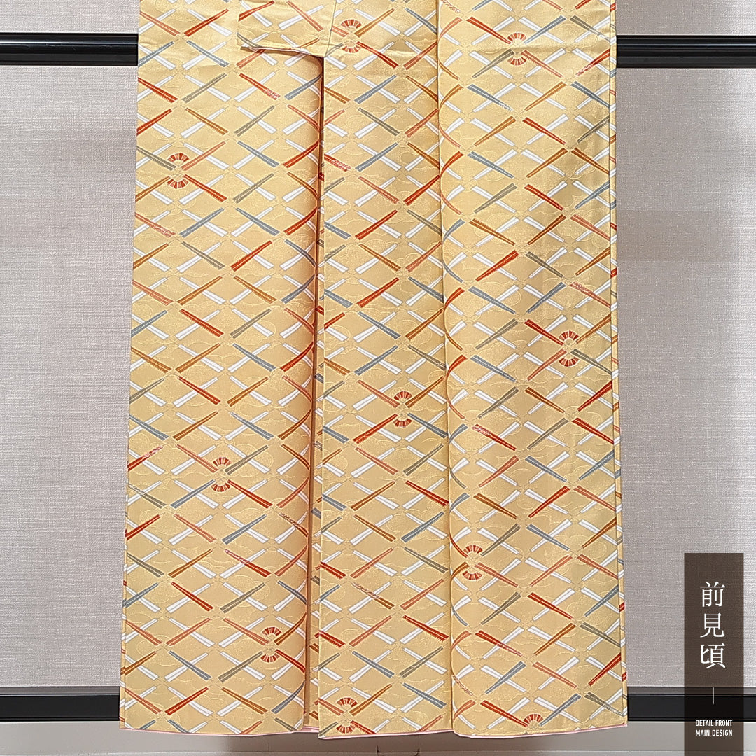 小紋 洗える着物 袷 身丈153cm 裄丈62cm ポリエステル Sランク Sサイズ 広衿 インフォーマル 紋意匠 雲取り 扇 クリーム系 金系 1215-14981