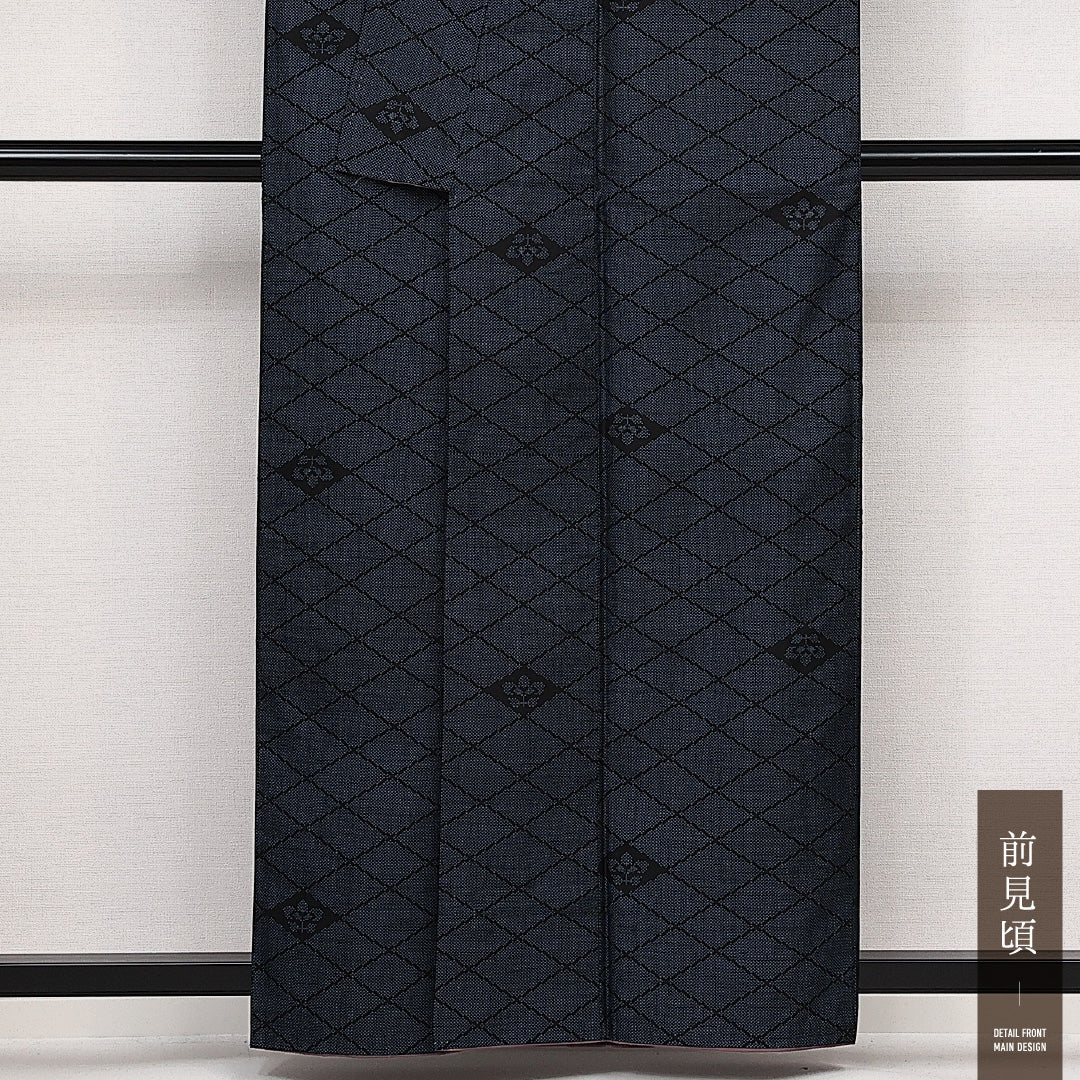 大島紬 袷 身丈158cm 裄丈65cm 正絹 Aランク インフォーマル 広衿 Mサイズ 経緯絣 菱 紺系 RP 1223-14071