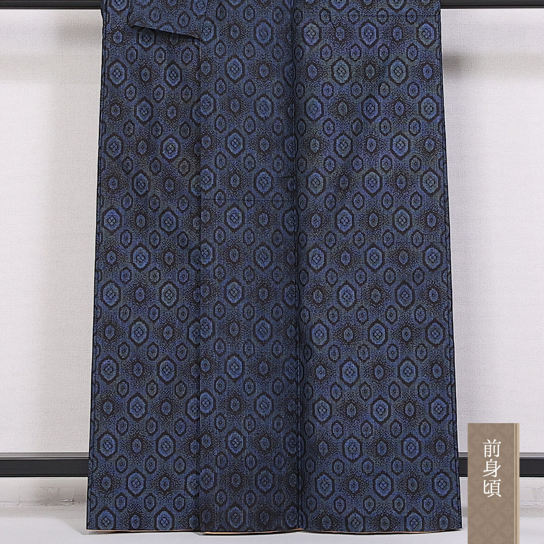 紬 身丈162cm 裄丈64.5cm Sランク 袷 正絹 広衿 亀甲 1216-10118