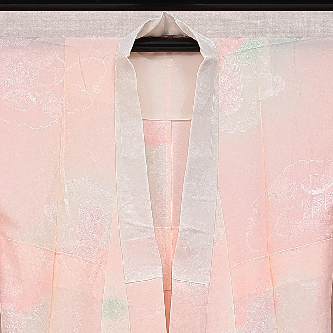 未使用品 長襦袢 無双袖 身丈139cm 裄丈65cm 正絹 Sランク 紋意匠 (貝桶) 2XLサイズ しつけ糸 ピンク系 RP 1239-14523