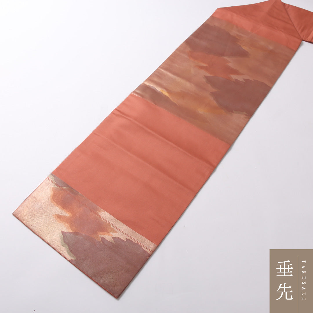 九寸名古屋帯 Sランク 帯丈357cm 正絹 六通 名古屋仕立て 織り インフォーマル 雲 朱の混ざったピンク系 RP 1245-02929