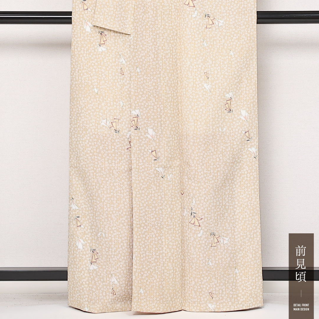 小紋 袷 洗える着物 身丈155cm 裄丈63cm Aランク ポリエステル 広衿 Mサイズ インフォーマル 梅 古典的 しとやか クリーム系 ベージュ系 1215-13591