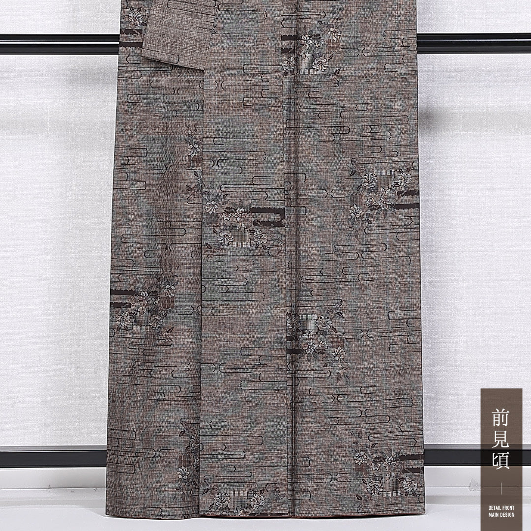 大島紬 袷 身丈162cm 裄丈66cm 正絹 Sランク インフォーマル 広衿 Lサイズ 経緯絣 エ霞 椿 茶系 M4 1223-11235