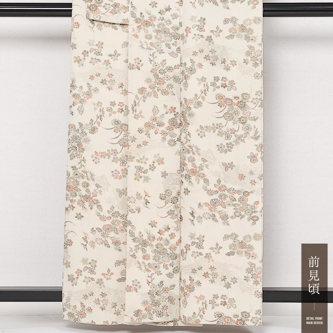 お召 袷 身丈159cm 裄丈62cm 正絹 Aランク インフォーマル 広衿 Mサイズ 漆糸 菊 紅葉 白系 RP 1222-13630