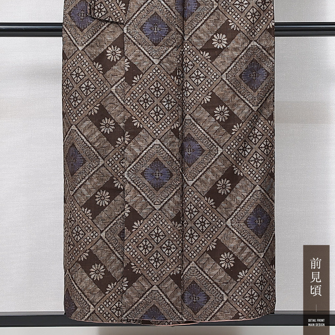 アンティーク 紬（大島紬） 袷 身丈151cm 裄丈62cm 正絹 Aランク Sサイズ 広衿 龍郷 龍郷柄 茶系 1216-14985