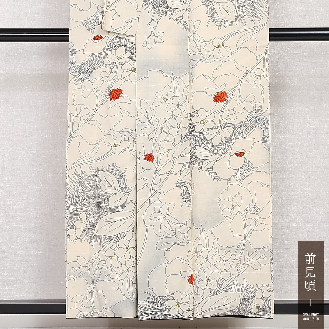 小紋 袷 身丈154cm 裄丈62cm 正絹 Aランク インフォーマル 広衿 Sサイズ 染め紬 菊 松葉 牡丹 クリーム系 M4 1221-13209