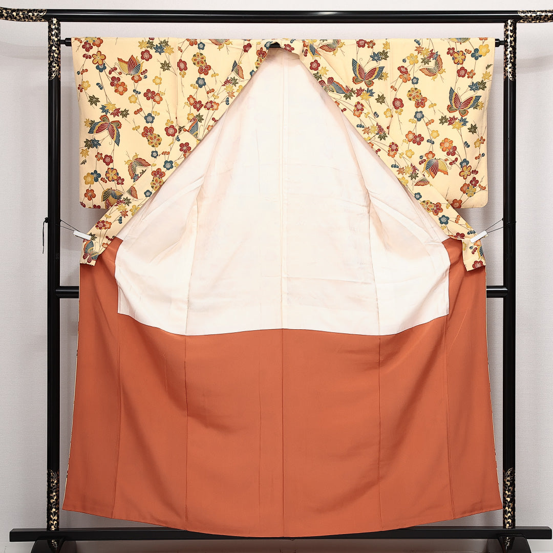 小紋 袷 身丈157cm 裄丈63cm 正絹 Sランク インフォーマル 広衿 Mサイズ 蝶 梅 黄系 RP 1221-14116