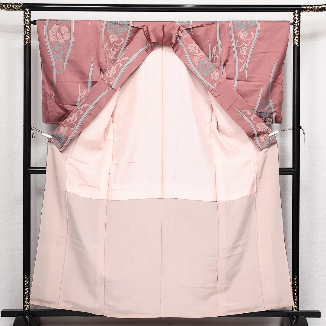 お召 袷 身丈159cm 裄丈64cm 正絹 Sランク インフォーマル 広衿 Mサイズ 唐華 立涌 ピンク系 RP 1222-14145