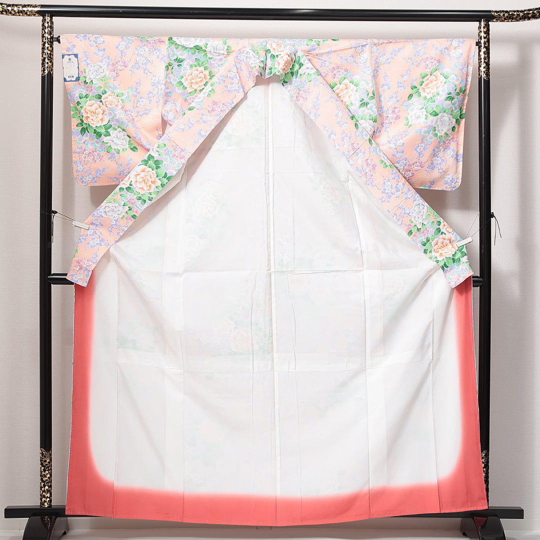 新古品 小紋 洗える着物 袷 身丈164cm 裄丈65cm ポリエステル Nランク Lサイズ 広衿 インフォーマル 牡丹 梅 しつけ糸 ピンク系 1215-14818