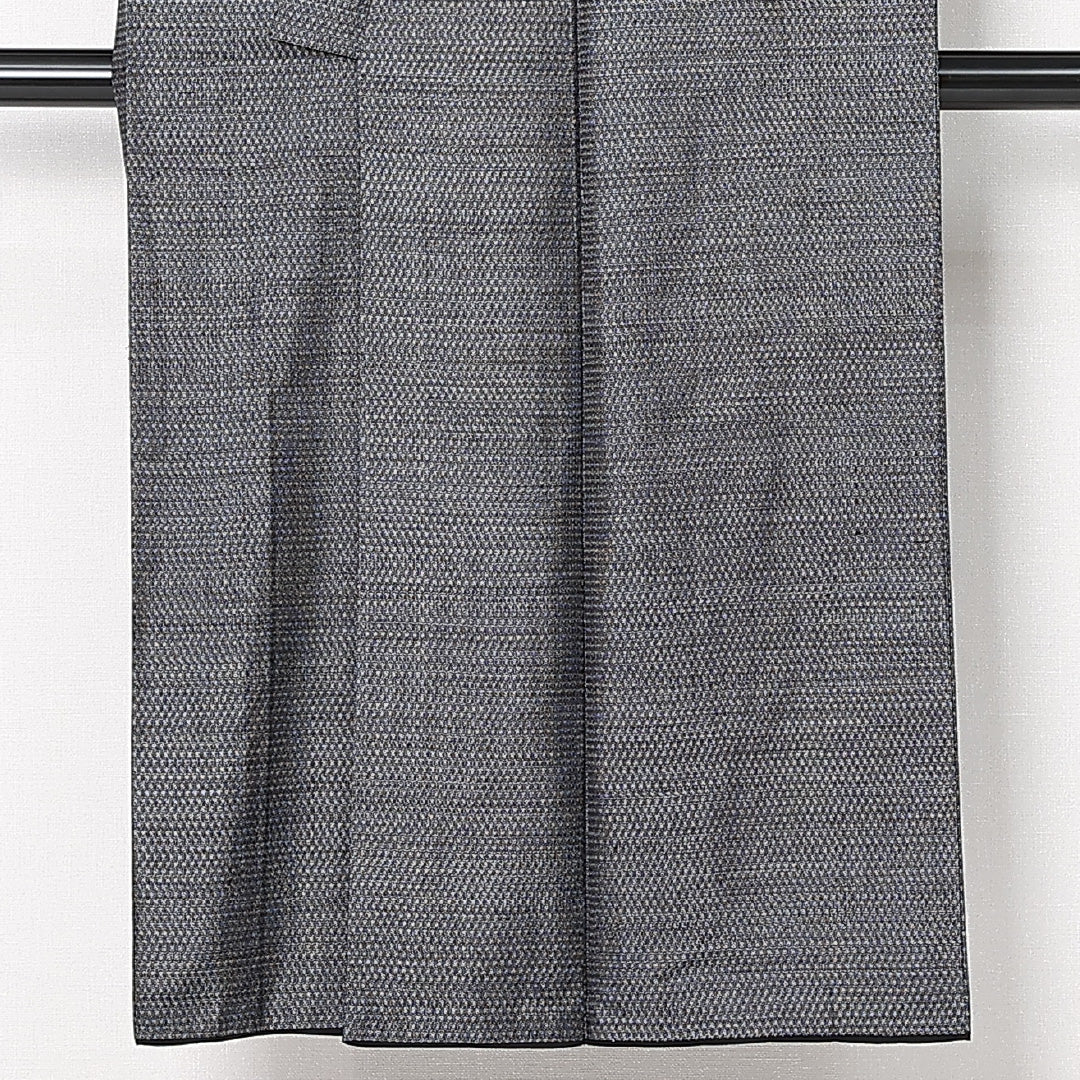 男着物 袷 身丈138cm 裄丈65cm 正絹 Cランク カジュアル 棒衿 Sサイズ 亀甲絣 グレー系 LP 1224-12998