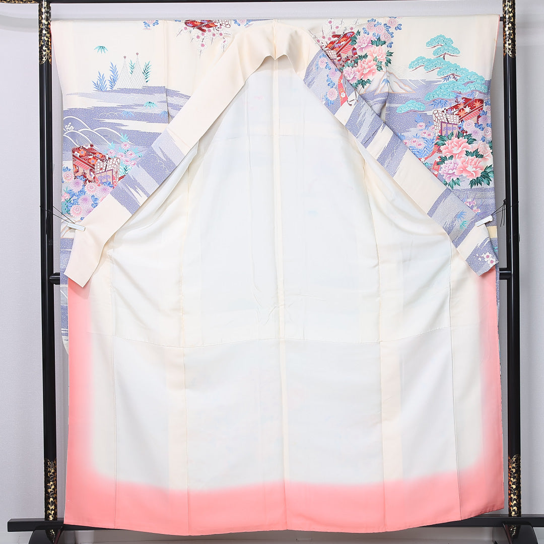 振袖 身丈160cm 裄丈67.5cm Cランク 袷 正絹 S 広衿 御所車 古典柄 菊 牡丹 友禅 菖蒲 白系 1213-F0446