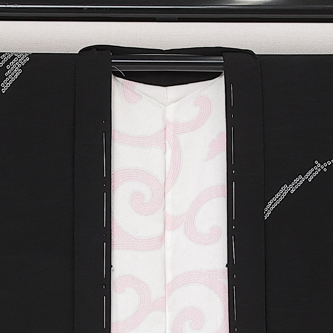 未使用品 黒羽織 袷 身丈85cm 裄丈65cm 正絹 Sランク インフォーマル Mサイズ しつけ糸 笹 竹 黒系 RP 1233-13878