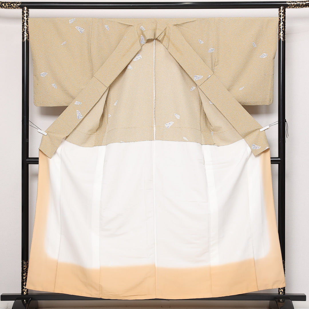 洗える着物 小紋 袷 身丈150cm 裄丈67cm ポリエステル Aランク インフォーマル 広衿 Sサイズ 花柄 ベージュ系 RP 1221-13585