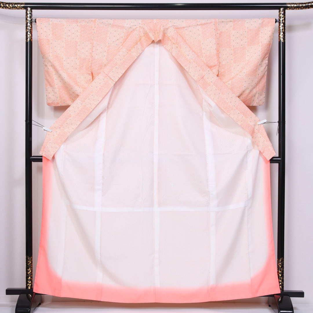 洗える着物 小紋 袷 身丈163cm 裄丈64cm ポリエステル Aランク インフォーマル 広衿 Lサイズ 麻の葉 青海波 ピンク系 HP 1221-11456