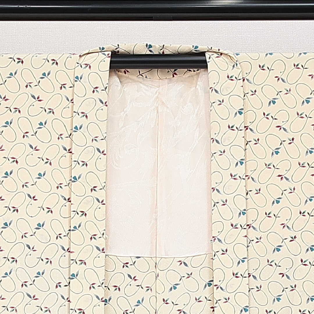 羽織 袷 身丈77cm 裄丈62cm 正絹 Aランク カジュアル Sサイズ 植物柄 クリーム系 RP 1232-14657