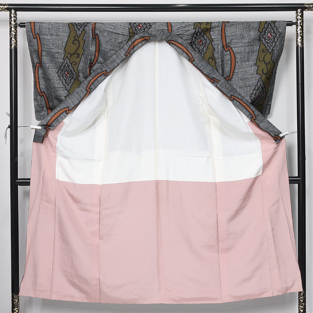 紬 袷 身丈146cm 裄丈63cm 正絹 Sランク カジュアル バチ衿 XSサイズ 菱 グレー系 RP 1223-11982