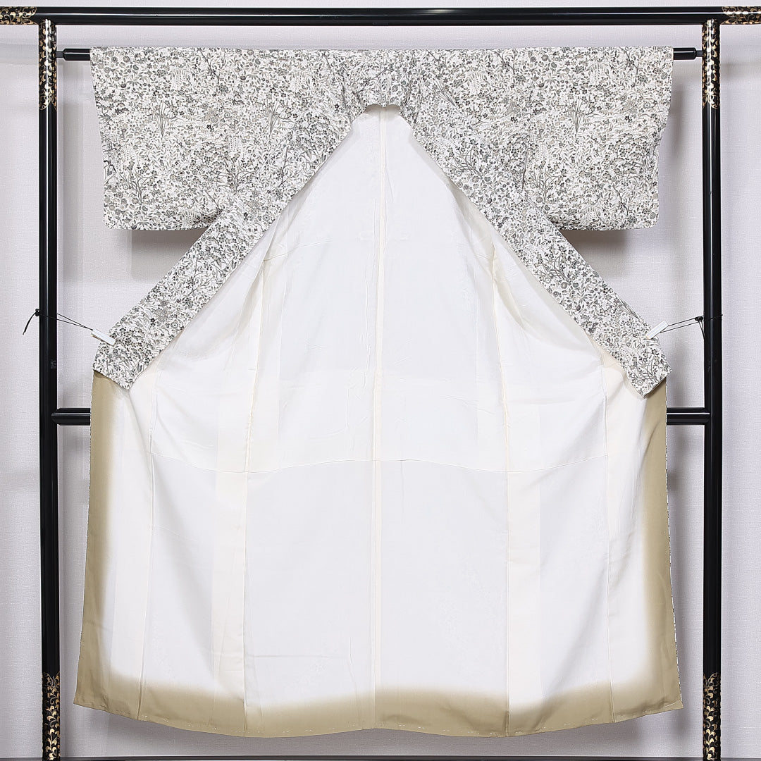 小紋 袷 身丈150cm 裄丈60cm 正絹 Sランク インフォーマル 広衿 Sサイズ 四季草花 クリーム系 RP 1221-11273