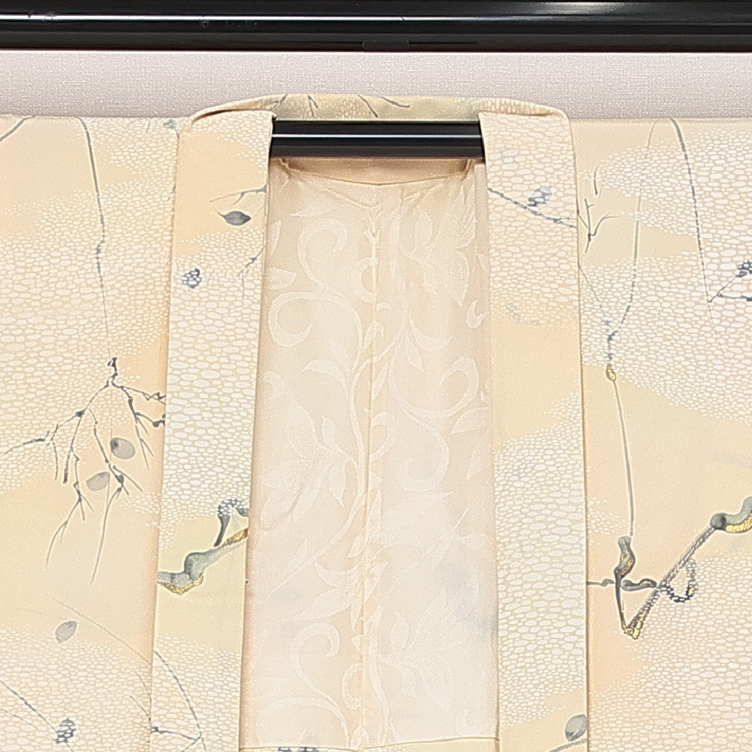 羽織 袷 身丈81cm 裄丈64cm 正絹 Bランク カジュアル Mサイズ 金彩 植物柄 クリーム系 HP 1232-13942