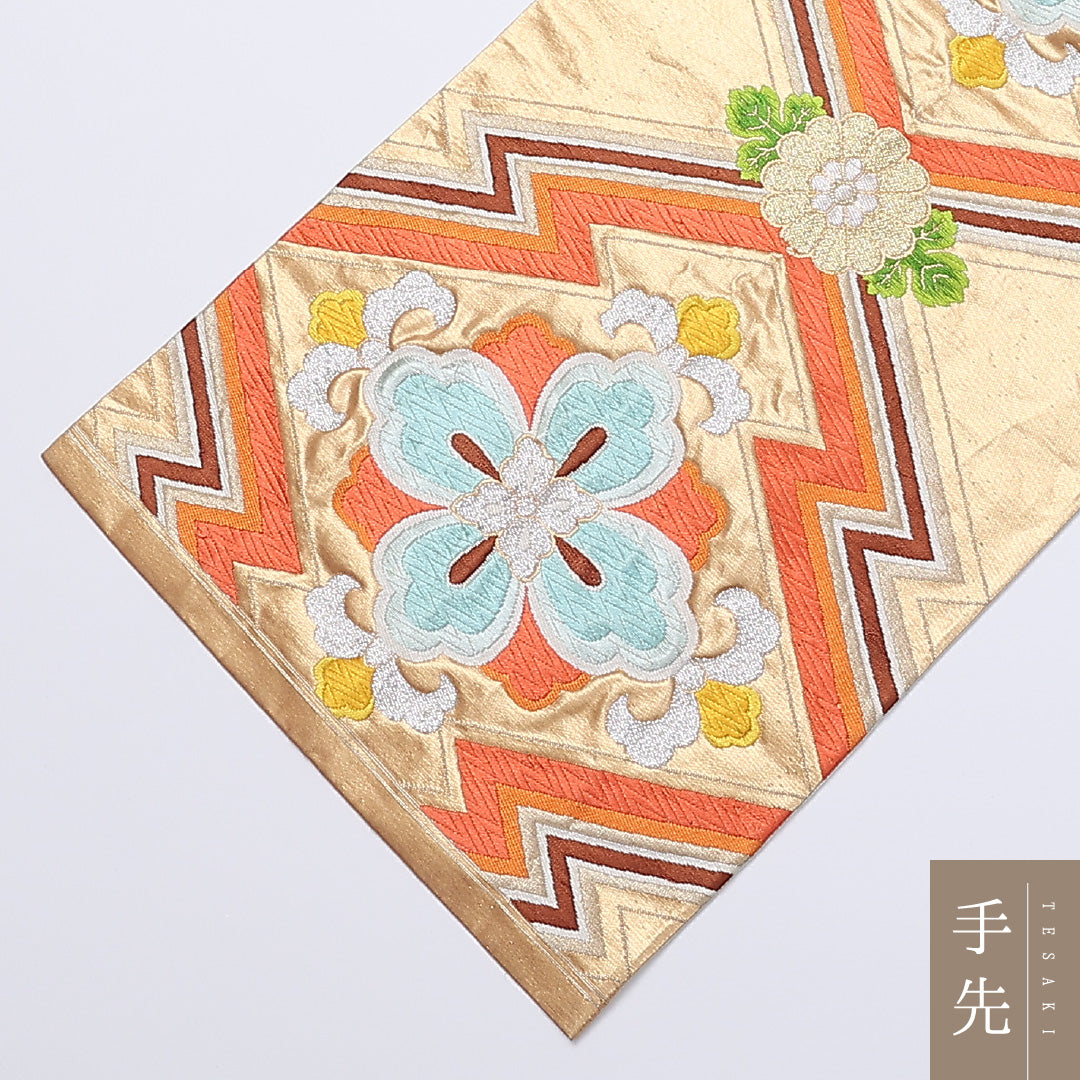 袋帯 帯丈424cm 六通 松皮菱 フォーマル 金系 正絹 Bランク 1223-00972