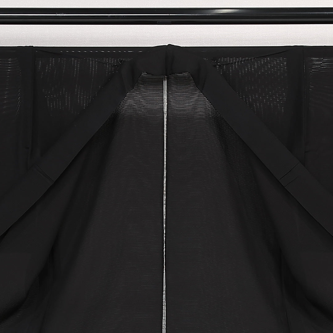 黒紋付 五つ紋 五三桐 身丈154cm 裄丈63.5cm Sランク 正絹 夏物 広衿 S フォーマル 黒系 1299-F0553