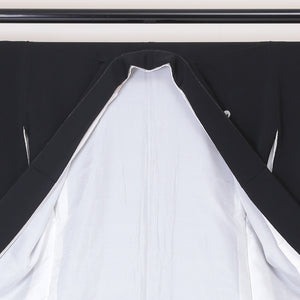 黒留袖 袷 身丈158cm 裄64cm 正絹 五つ紋 比翼仕立て 下り藤 笠松 黒系 Aランク 1211-00115
