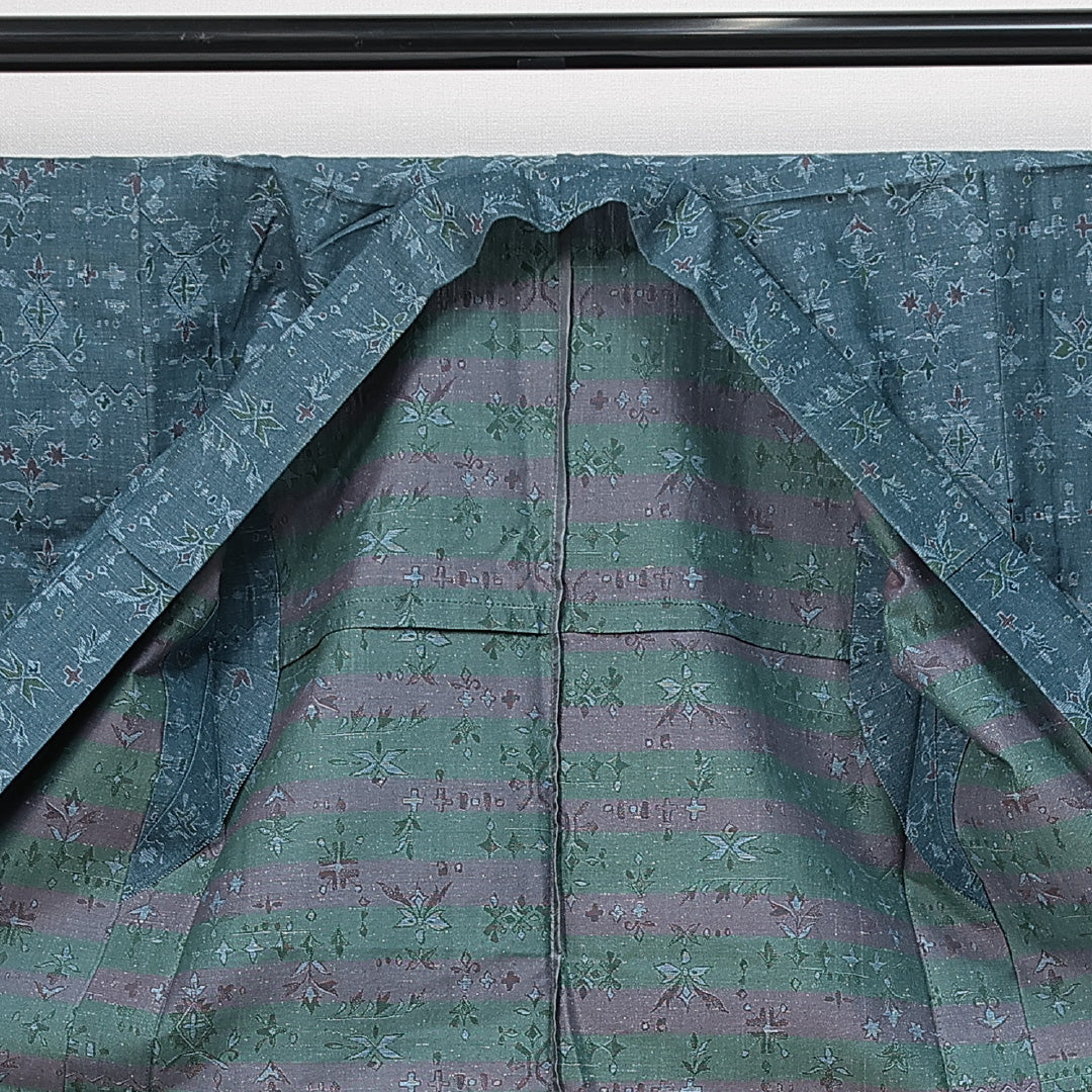 紬 単衣 身丈140cm 裄丈61cm 正絹 Aランク カジュアル バチ衿 XSサイズ 植物柄 創作柄 青系 RP 1223-14792