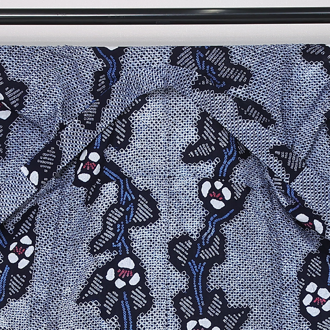 夏物 洗える着物 木綿の有松鳴海絞 (有松鳴海絞) 夏物 身丈148cm 裄丈61cm 木綿 Sランク カジュアル バチ衿 XSサイズ 椿 紺系 PO 1225-12118