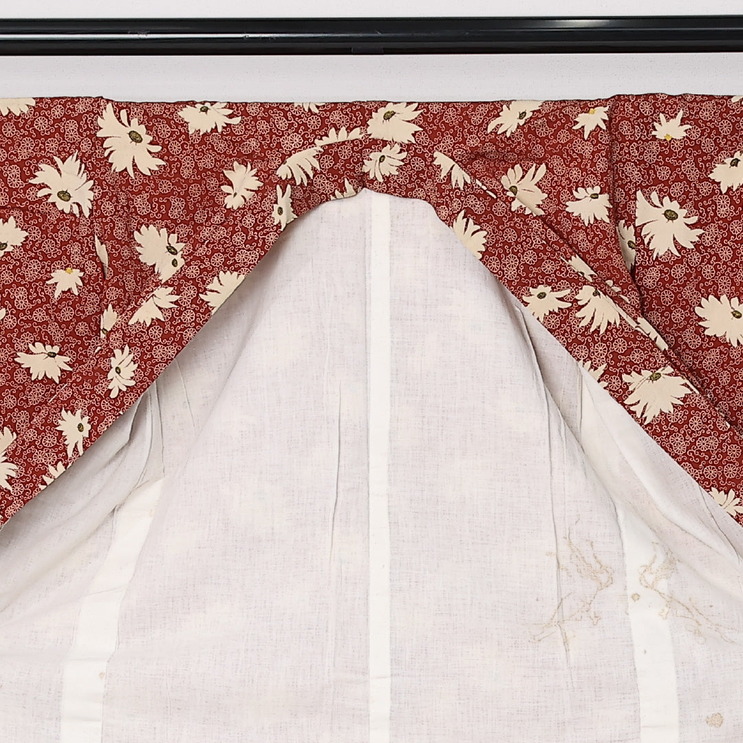 アンティーク 小紋 袷 身丈140cm 裄丈56cm 正絹 Aランク バチ衿 XSサイズ 菊 唐菊 赤系 M4 1221-12506