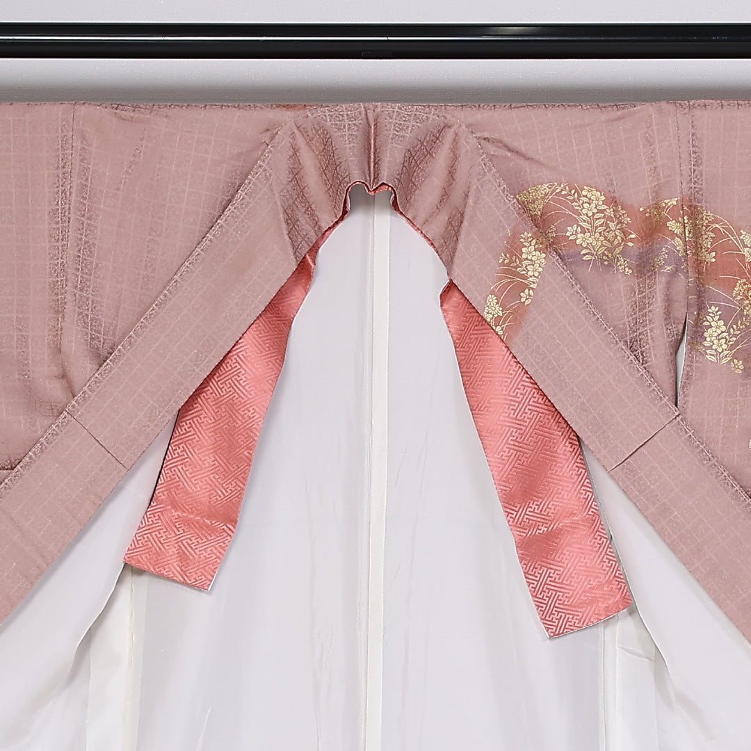 訪問着 袷 身丈161cm 裄丈64cm 正絹 Sランク セミフォーマル 広衿 Lサイズ 金彩 蘇州刺繍 汕頭刺繍 扇 菊 ピンク系 RP 1217-04757