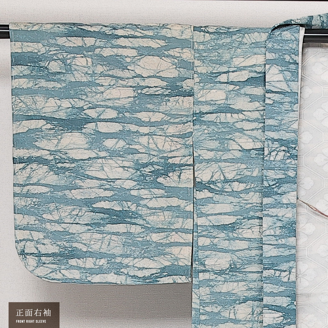洗える着物 羽織 袷 身丈80cm 裄丈62cm ポリエステル Aランク カジュアル Sサイズ しつけ糸 創作柄 水色系 HP 1232-13875